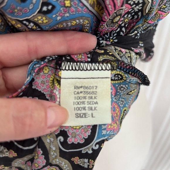 Vintage Y2K Bebe 100% Silk Paisley Tank Top Women’s Size L - Picture 8 of 8